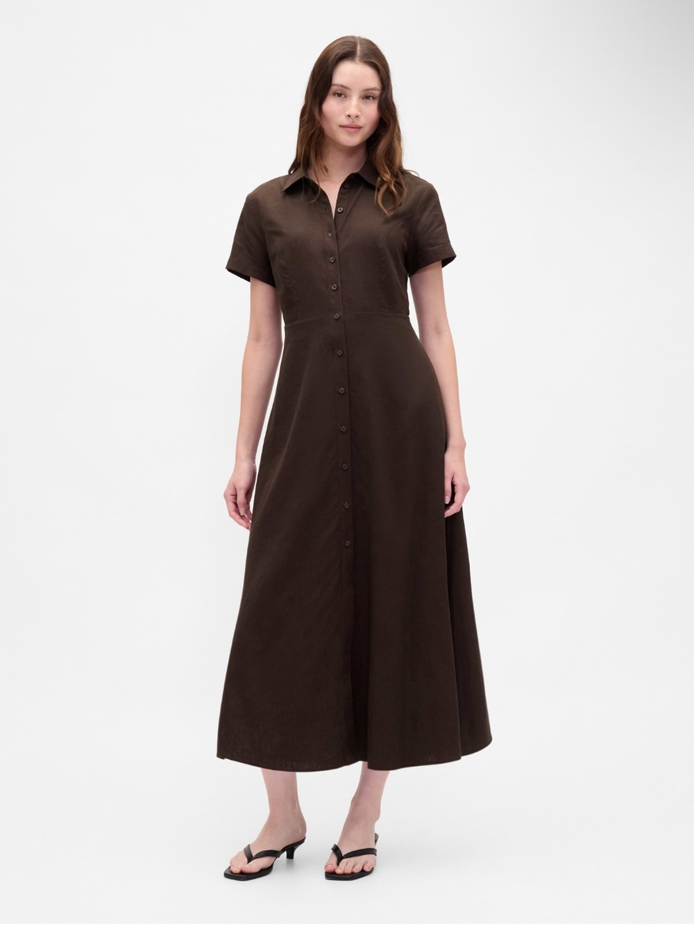 Button-Front Short Sleeve midi Dress in Dark Brown - linen blend midi shirtdress